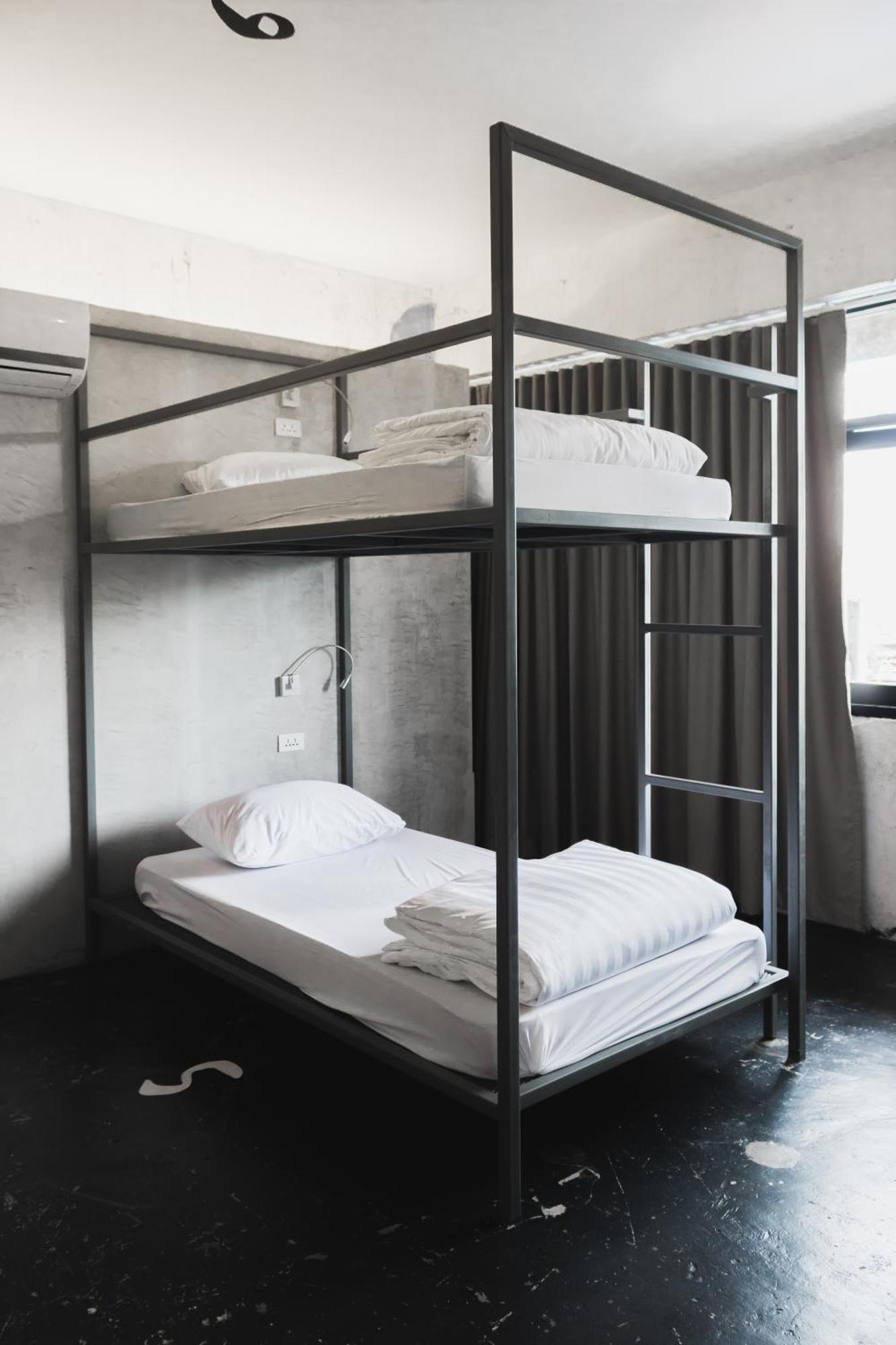 Thunder Bird Hostel Chiang Mai Luaran gambar
