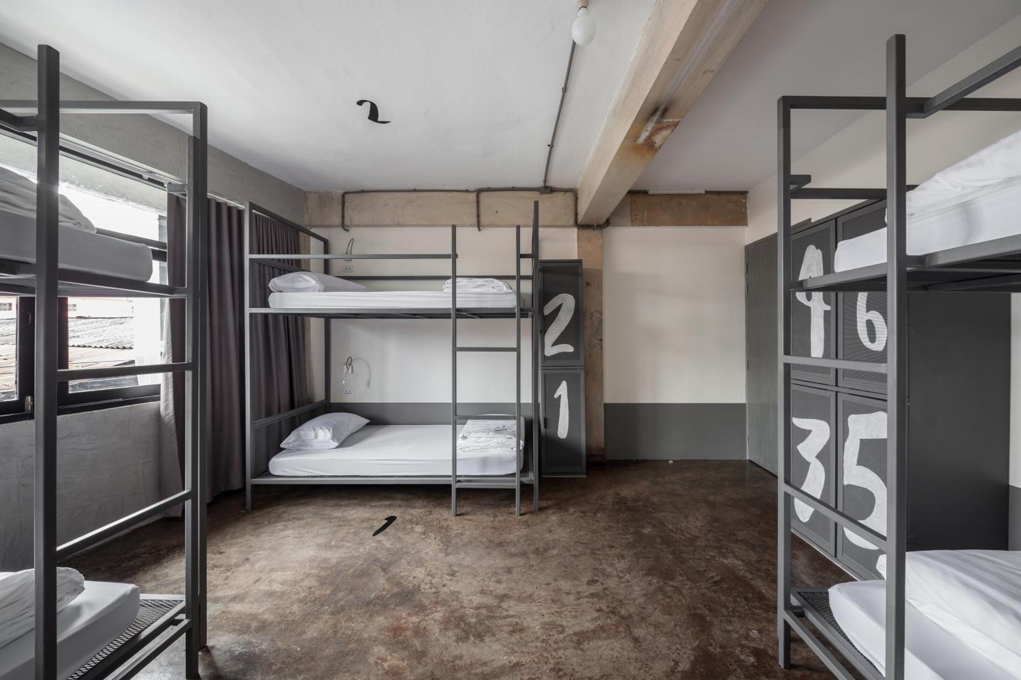 Thunder Bird Hostel Chiang Mai Luaran gambar