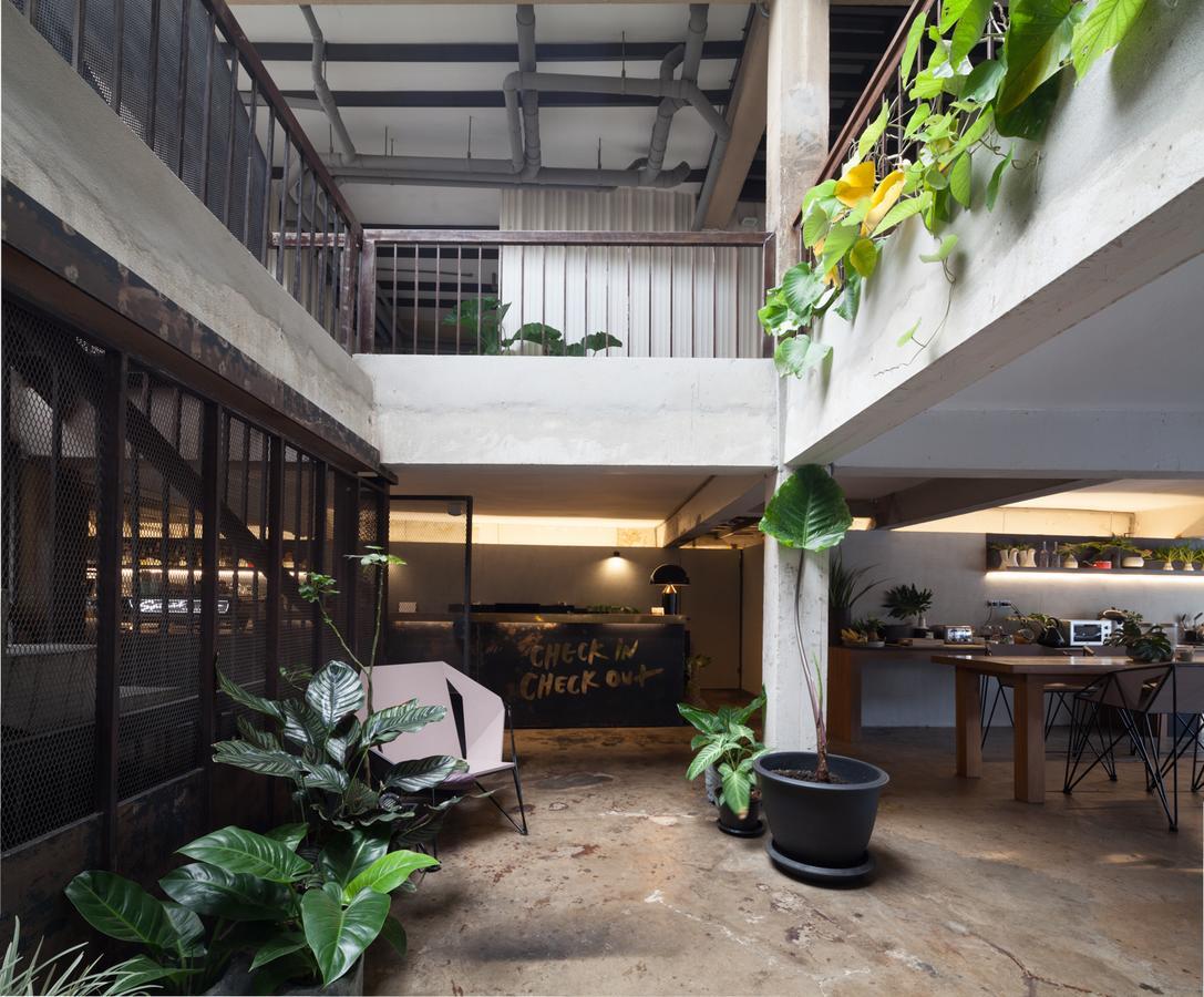 Thunder Bird Hostel Chiang Mai Luaran gambar
