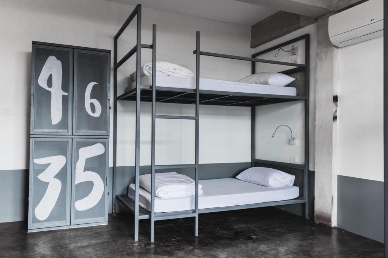 Thunder Bird Hostel Chiang Mai Luaran gambar